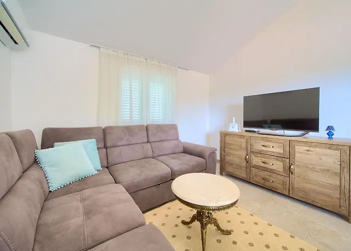 Sabina By Interhome Daire Soline (Krk)