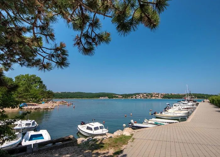 Sabina By Interhome דירה